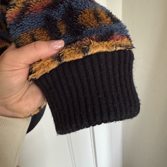 Faherty Multicolor Patterned Teddy Jacket - Picture 6 of 7